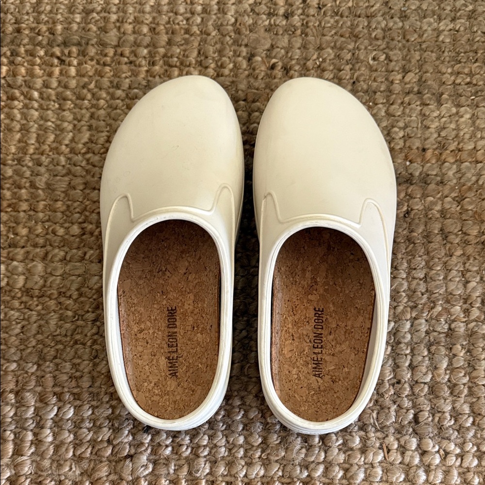 Aime Leon Dore Garden Clogs in Pristine (Cream) 🦢 Size 4/4.5